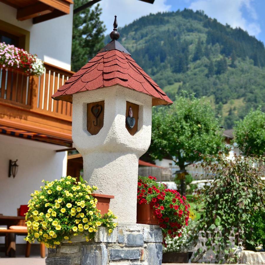 Landhaus Rieser Бад Хофгащайн Екстериор снимка